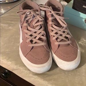 Vans “off the wall” high tops